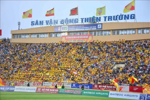 Trận Nam Định - Hoàng Anh Gia Lai đón khoảng 10.000 khán giả | Vòng 1 V.League 2022
